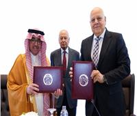 «أبو الغيط» تشيد بإنجازات المنظمة العربية للسياحة     