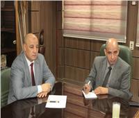 جامعة أسيوط تبحث تعزيز التعاون مع نقابة الاجتماعيين لدعم التنمية المجتمعية