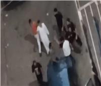 ضبط 4 طلاب بتهمة احتجاز لص سرق هاتف محمول بنجع حمادي 