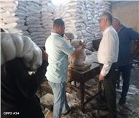 محافظ الدقهلية: ضبط 4 طن سكر وعلف وتحرير 195 مخالفة تموينية 