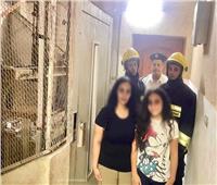 أمن الفيوم يستجيب لاستغاثة وينقذ سيدة وابنتها من مصعد معطل