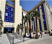 جراحة دقيقة لإصلاح كسر بمفصل الفك السفلي بمستشفى الكرنك الدولي