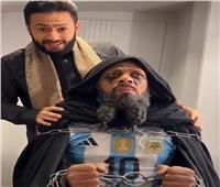 على طريقة «المداح».. حمادة هلال يمازح حمزة العيلي قبل مواجهة الأرجنتين