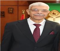 رئيس جامعة المنوفية يهنئ عبد العزيز قنصوة بتكليفه قائمًا بأعمال وزير الثقافة