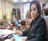 القبض على سيدة الأعمال منى عبود بمطار القاهرة لتنفيذ 8 أحكام قضائية