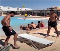 صور| لاعبو منتخب مصر يستمتعون بوقتهم في العلمين بعد العودة من كأس العالم 