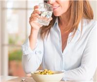 الخيار وخس الايسبرج| أفضل أطعمة ترطب الجسم في الصيف