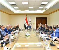 وزير الإنتاج الحربي يوجه بسرعة تنفيذ المشروعات وزيادة الصادرات