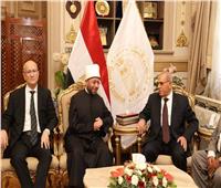 وزير الأوقاف يهنئ رئيس محكمة النقض بمناسبة توليه منصبه الجديد