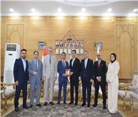 بحضور الدخاخني.. رئيس جامعة بنها يستقبل وفد الهيئة العامة للاعتماد 