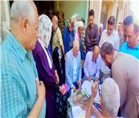  تكثيف المتابعة الميدانية للجمعيات الزراعية لضمان انتظام صرف الأسمدة للمحاصيل الصيفية بأسيوط 