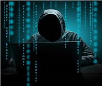 إحالة شاب للمحاكمة بتهمة ابتزاز فتاة وتهديدها بنشر صور وفيديوهات خاصة بالعجوزة
