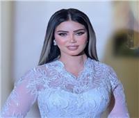 إيناس عز الدين تخطف الانظار بإطلالة جديدة في افتتاح المهرجان القومي للمسرح