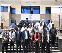 مائدة مستديرة بجامعة قناة السويس لرصد احتياجات سوق العمل في قطاعي الصناعة والتشييد