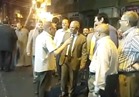 محافظ المنيا يتابع أعمال رصف طريق قرية تله