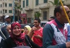 فيديو وصور |"فتاة العربة" تتسلم" سيارة" هدية من"تحيا مصر"