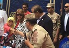 "تحيا مصر" ينفذ وعد الرئيس السيسي ويسلم "فتاة العربة" السيارة بالإسكندرية