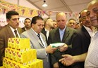 محافظ القاهرة يتفقد معرض السلع التموينية بالمرج 