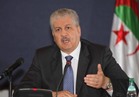 رئيس الحكومة الجزائرية يدلي بصوته في الانتخابات التشريعية بالعاصمة
