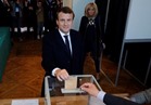ماكرون يدلي بصوته في انتخابات فرنسا