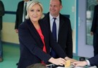 لوبان تدلي بصوتها في الانتخابات الرئاسية الفرنسية