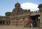 مقتل 6 من زوار معبد هندوسي في هجوم بكشمير الهندية