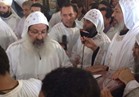 بالصور ..بدء قداس ذكرى الأربعين لشهداء دير الأنبا صموئيل بقرية دير الجرنوس بالمنيا
