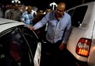 محافظ مطروح يستوقف سائقي التاكسي لمتابعة تسعيرة الأجرة  