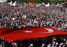 بالصور.. مئات الآلاف يتظاهرون بإسطنبول تنديدا بسياسات أردوغان