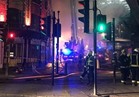 رجال الإطفاء يكافحون حريقا ضخما في متجر بلندن