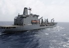 البحرية الأمريكية تعلق عملياتها حول العالم بعد اصطدام إحدى مدمراتها بناقلة نفط 