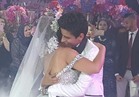 صور| حمدي الميرغني وإسراء عبدالفتاح يفتتحان زفافهما برقصة «سلو»