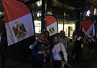 بالفيديو والصور .. المصريون يستقبلون الرئيس السيسي أمام مقر إقامته في نيويورك 